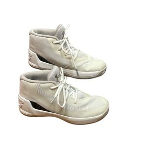 Under Armour toddler size 10 Lace-Up High-Top Sneakers basketball soccer